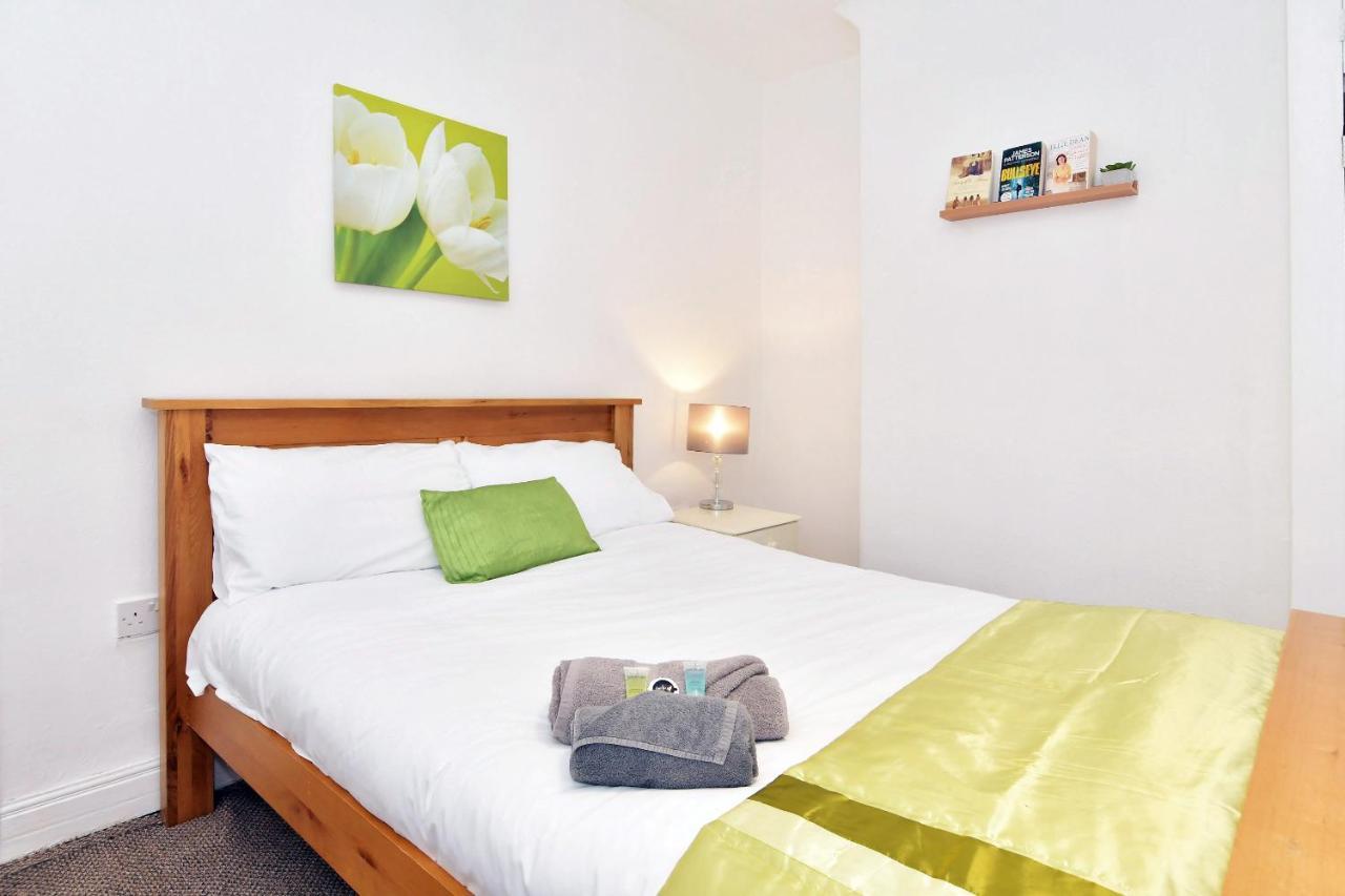 Townhouse @ Hanley Road Stoke Екстер'єр фото