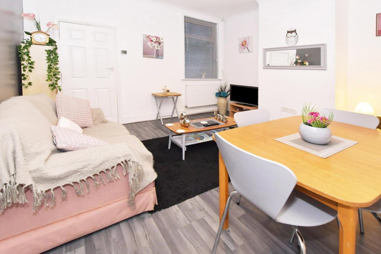 Townhouse @ Hanley Road Stoke Екстер'єр фото