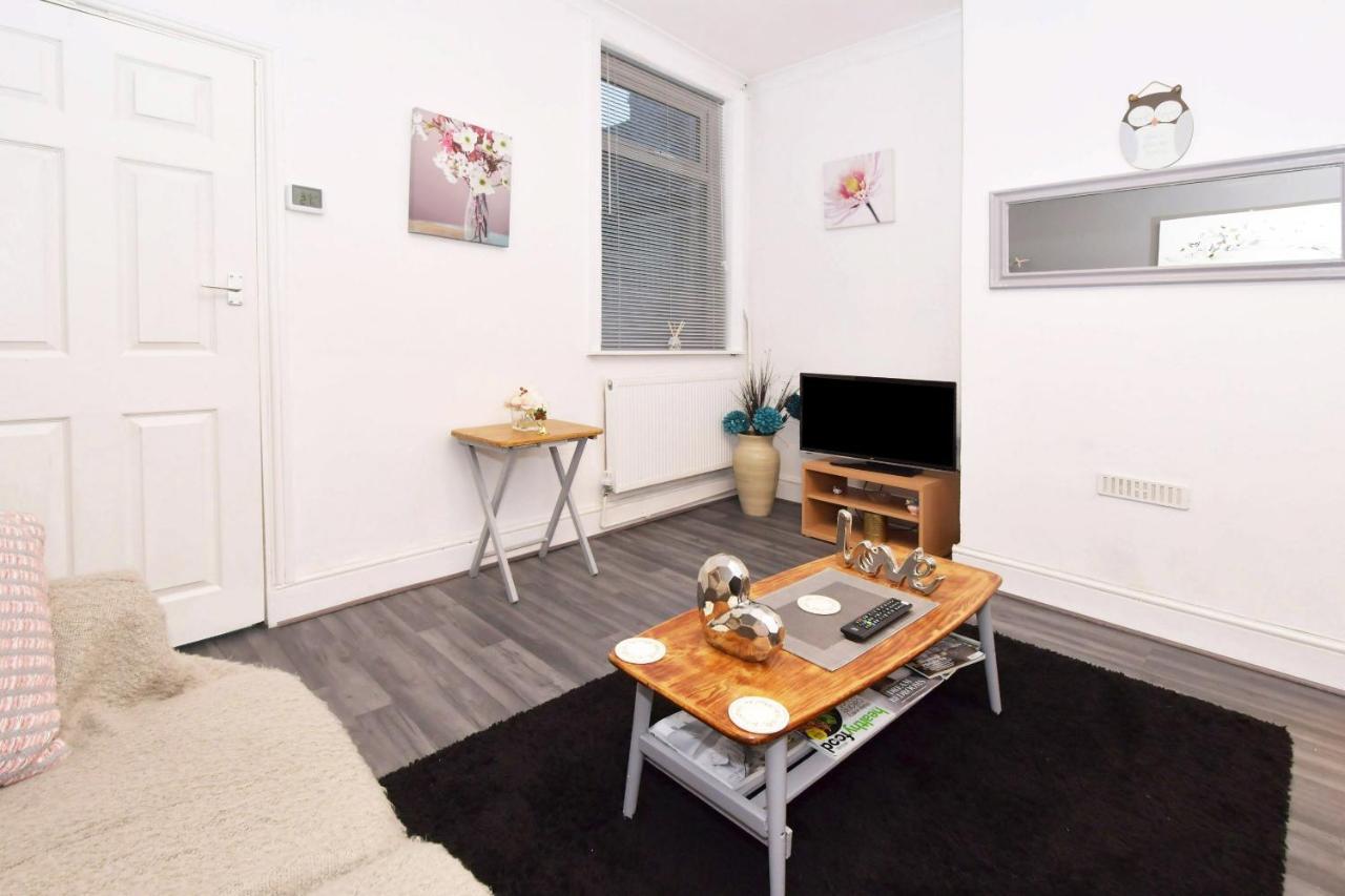 Townhouse @ Hanley Road Stoke Екстер'єр фото